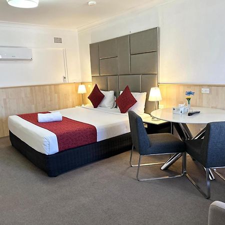 Countryman Motor Inn קווארה מראה חיצוני תמונה