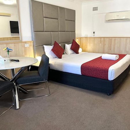 Countryman Motor Inn קווארה מראה חיצוני תמונה