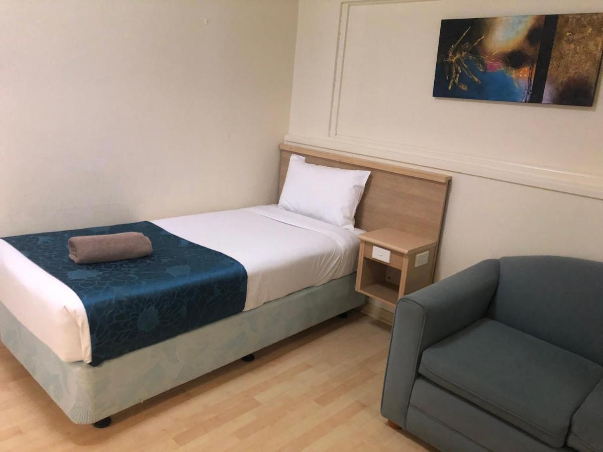 Countryman Motor Inn קווארה מראה חיצוני תמונה